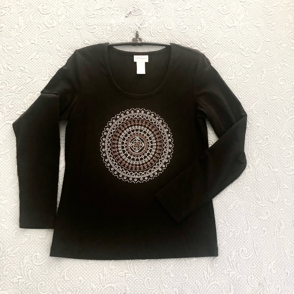 Chico’s women’s long sleeve, scoop neckline, cotton/spandex top, size 0.